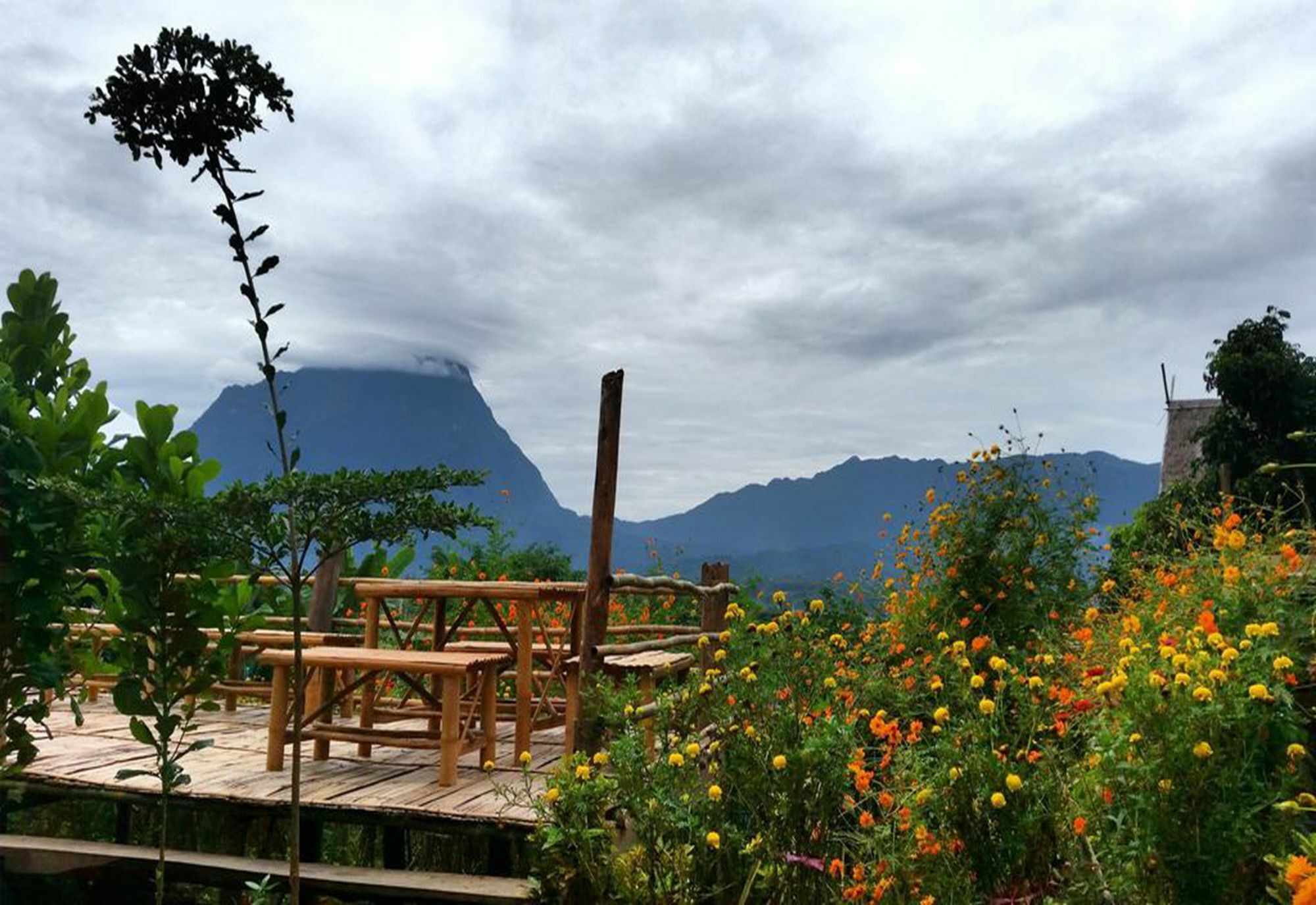 Baan Aingdoi Homestay, تْشينغْ داوْ المظهر الخارجي الصورة
