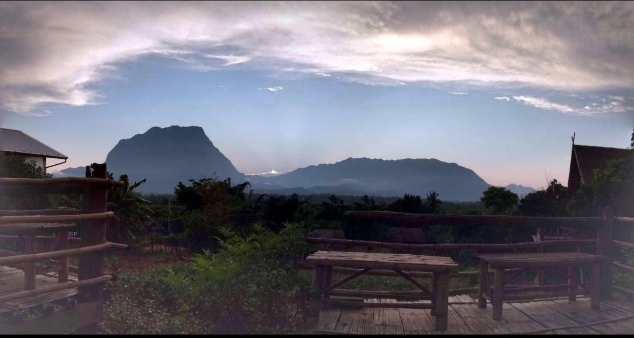 Baan Aingdoi Homestay, تْشينغْ داوْ المظهر الخارجي الصورة
