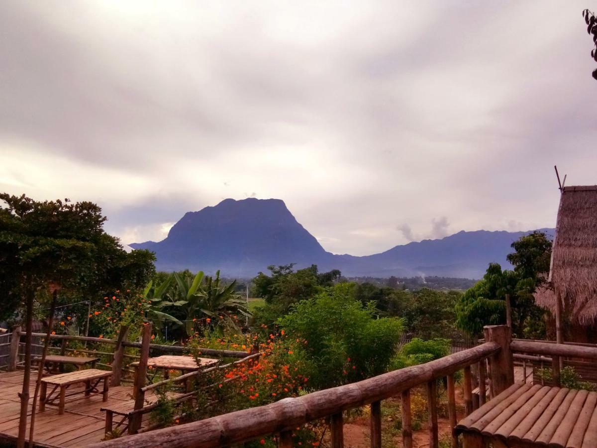 Baan Aingdoi Homestay, تْشينغْ داوْ المظهر الخارجي الصورة