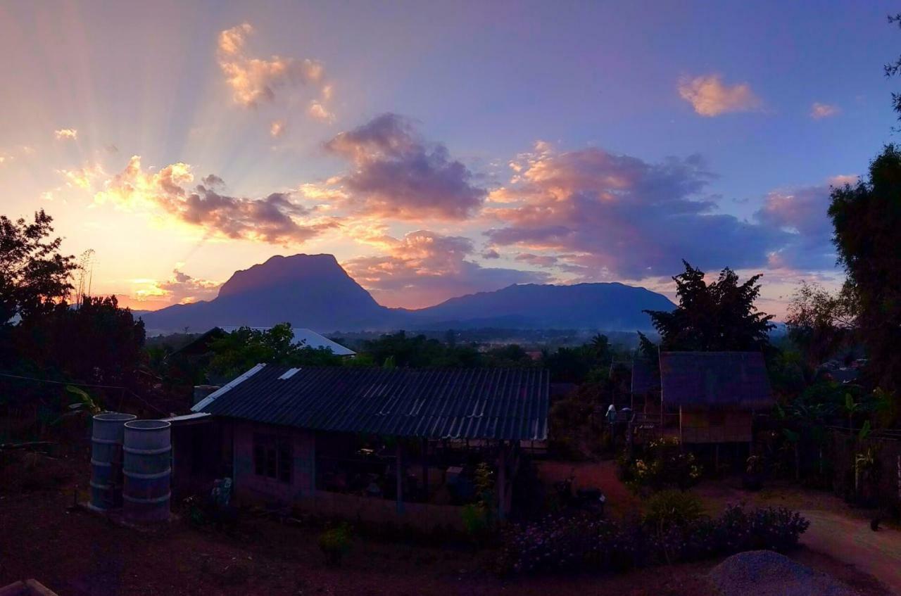 Baan Aingdoi Homestay, تْشينغْ داوْ الغرفة الصورة